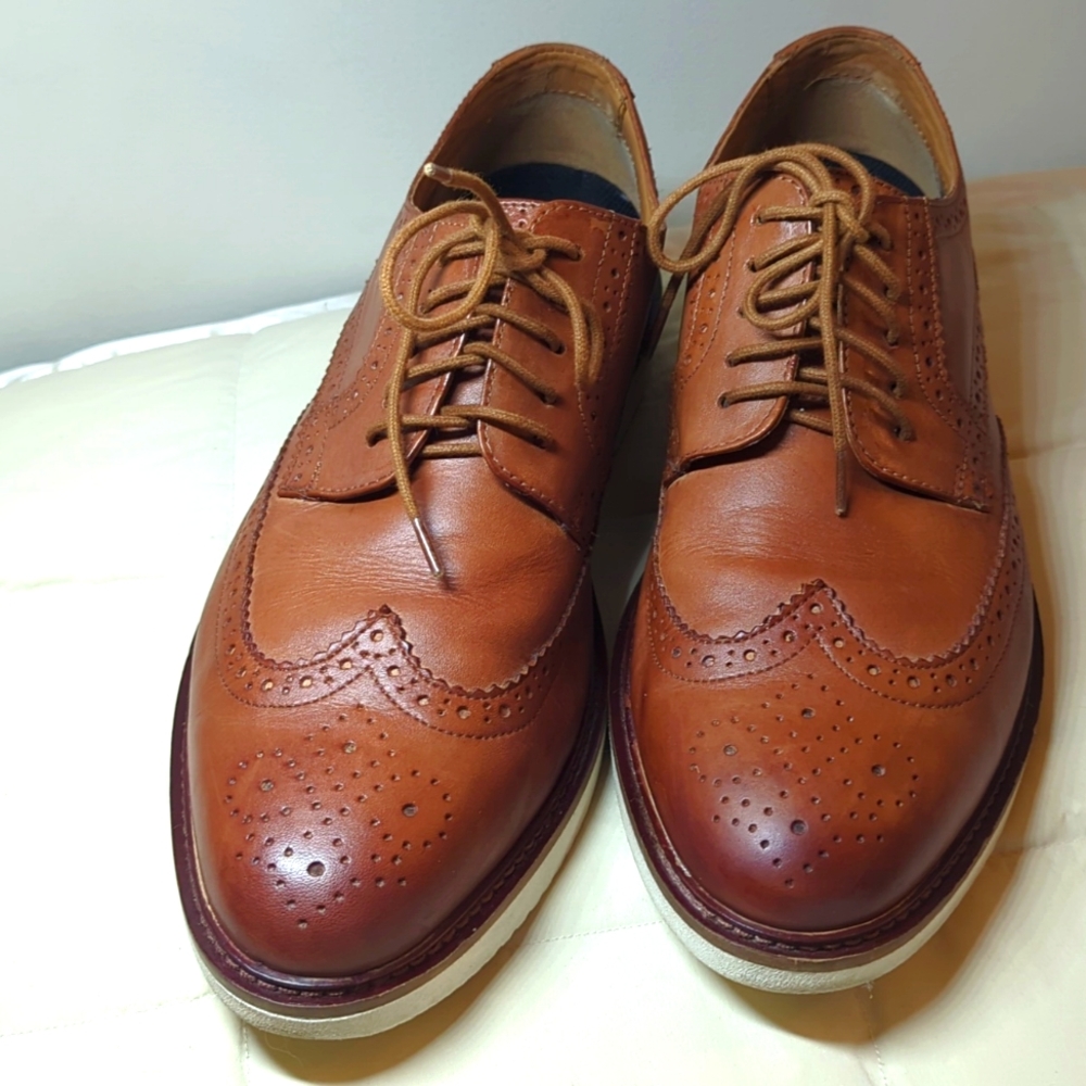 Wingtip mens shoes brown sz 10